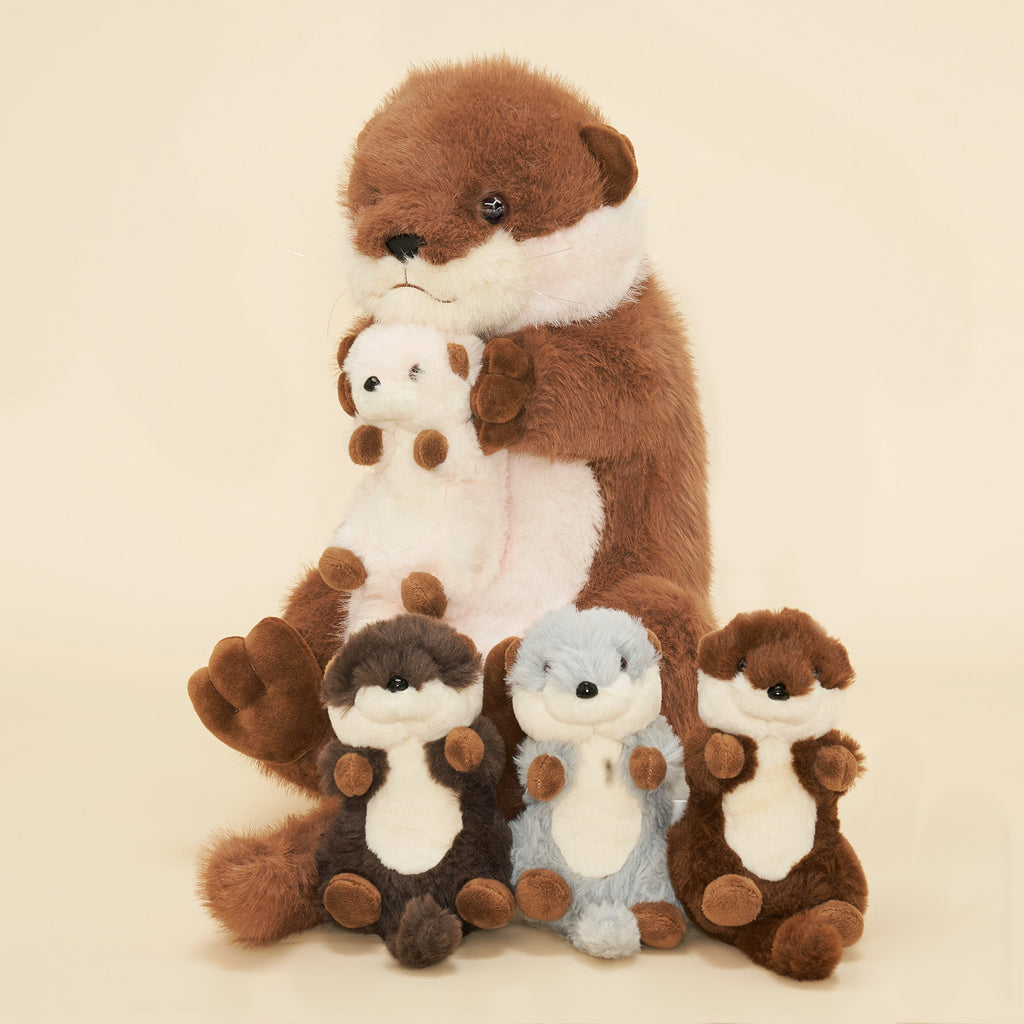 Peluches famille Loutre avec 4 bébés