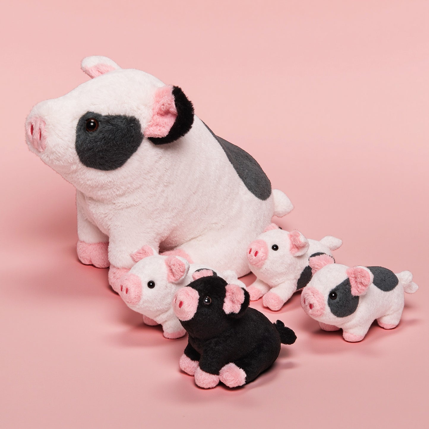 Peluche de La Famille des Cochons Tachetés, Qui Contient 4 Adorables Porcelets en Peluche