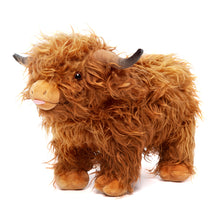 Charger l&#39;image dans la galerie, Ensemble de jouets en peluche de vache Highland, parfait comme cadeau de fête