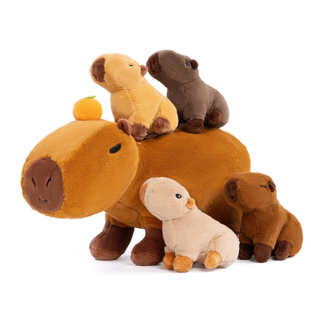 Une jolie famille d'animaux en peluche