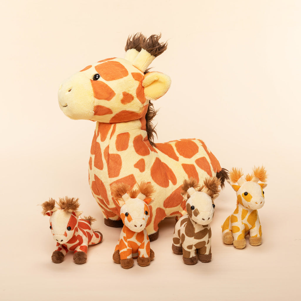 Ensemble de Jouets en Peluche Famille Girafe avec Coffret Cadeau 4 Pièces pour Bébé et Tout-petit